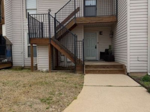 125 Falconhead , Unit E, Burneyville, OK 73430