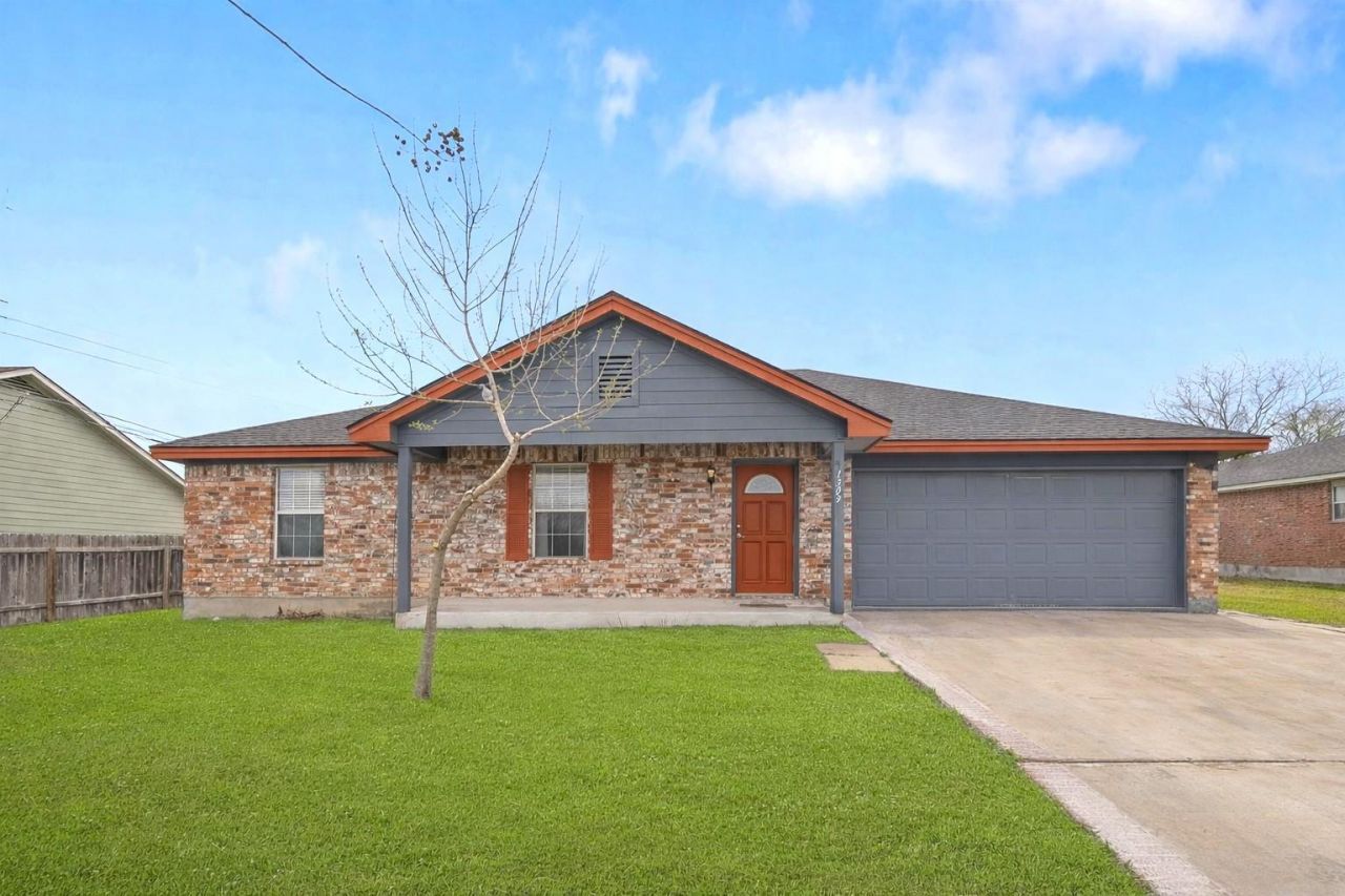 1309 Mallard Ln, Taylor, TX 76574 Main Photo