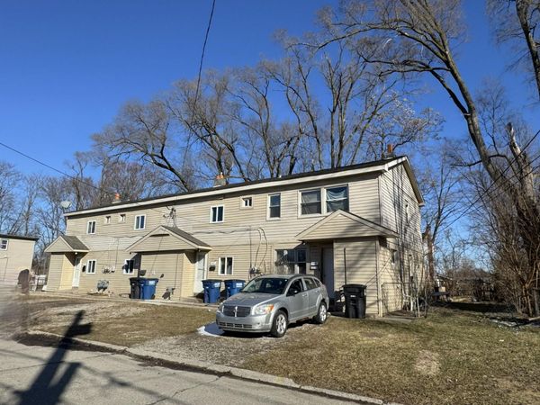 2103 Elbridge Court, Westland, MI 48186