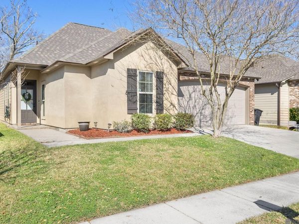 15127 Beautyberry Ave, Baton Rouge, LA 70817