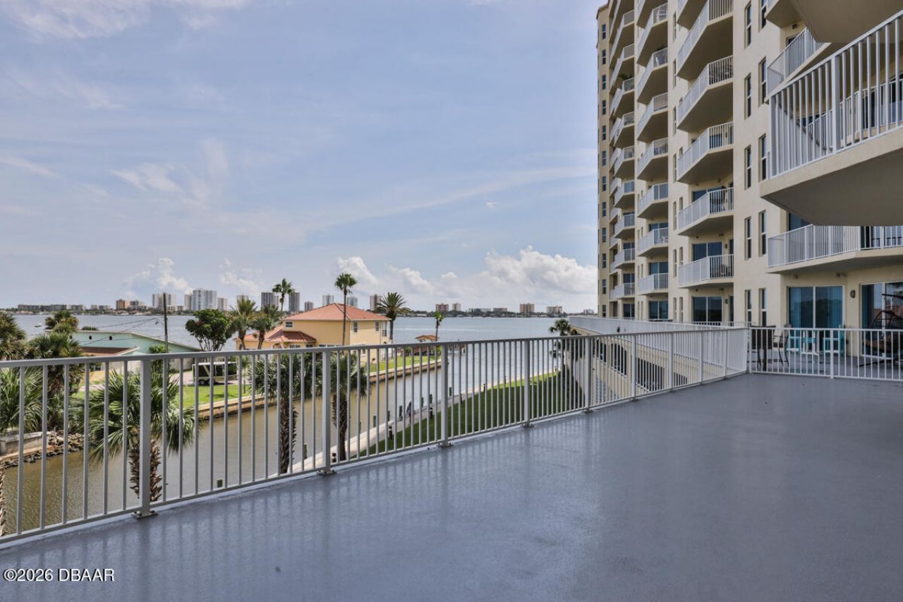 2801 S Ridgewood Avenue, Unit 1002, South Daytona, FL 32119 Photo