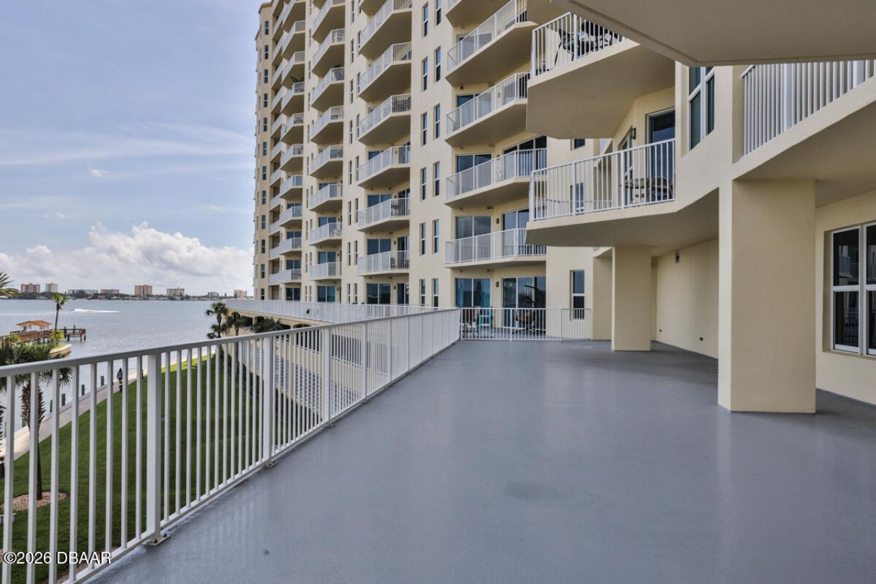 2801 S Ridgewood Avenue, Unit 1002, South Daytona, FL 32119 Photo