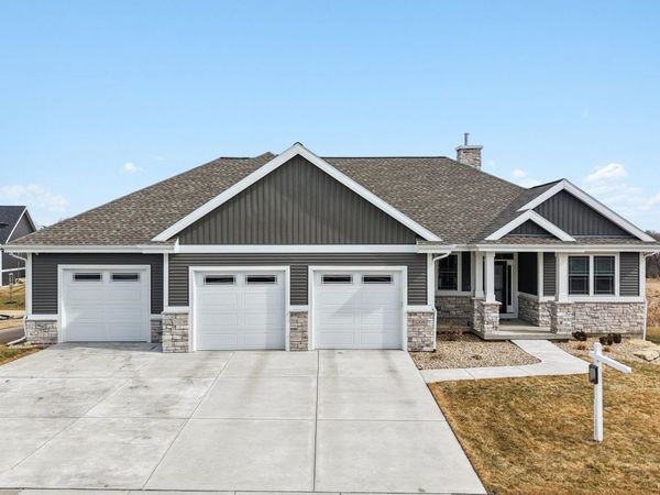 1208 Thistle Dew Lane, Waunakee, WI 53597