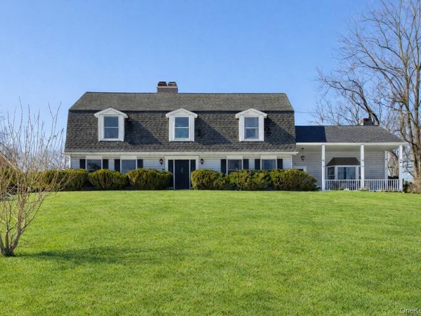 40 Ireland Drive , Poughkeepsie, NY 12603