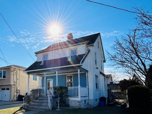 36 Hudson Avenue, Valley Stream, NY 11580