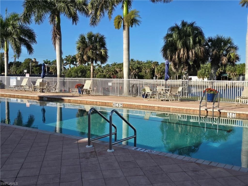 25069 Peacock Ln, Unit 101, Naples, FL 34114 Photo