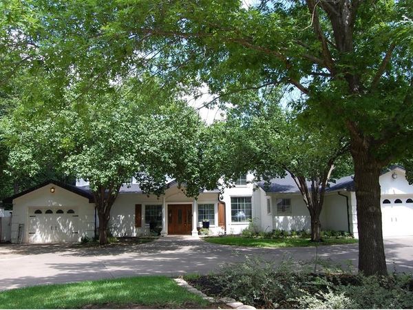 917 East Street, Graham, TX 76450