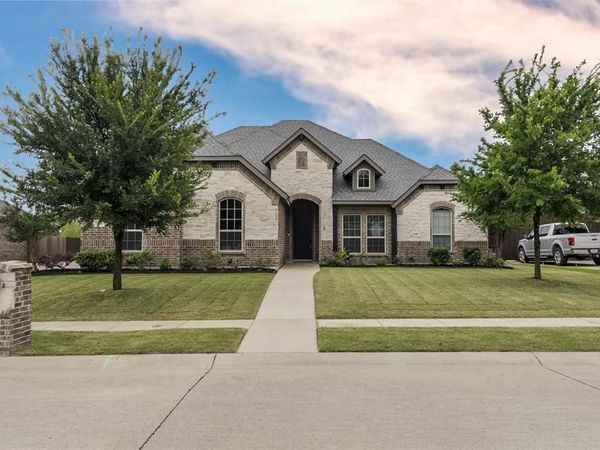 134 Water Garden Drive, Waxahachie, TX 75165