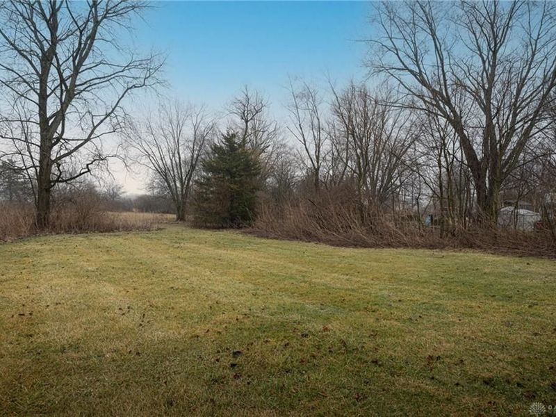 1440 Surface Road, Eaton, OH 45320 Photo 8