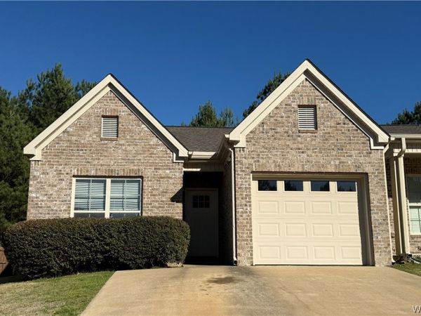 6537 Covington Villas Lane, Tuscaloosa, AL 35405