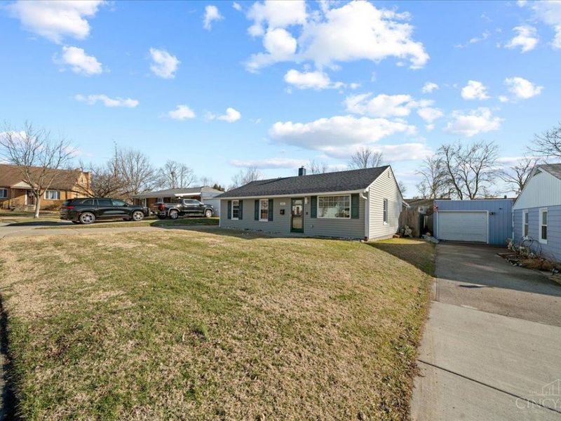 3373 Kathy Lane, Cincinnati, OH 45238 Photo 2