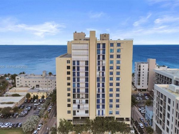 322 Buchanan St, Unit 506, Hollywood, FL 33019