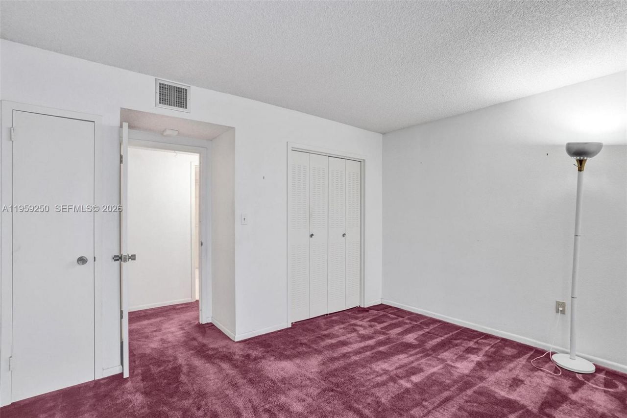 322 Buchanan St , Unit 506, Hollywood, FL 33019 Photo