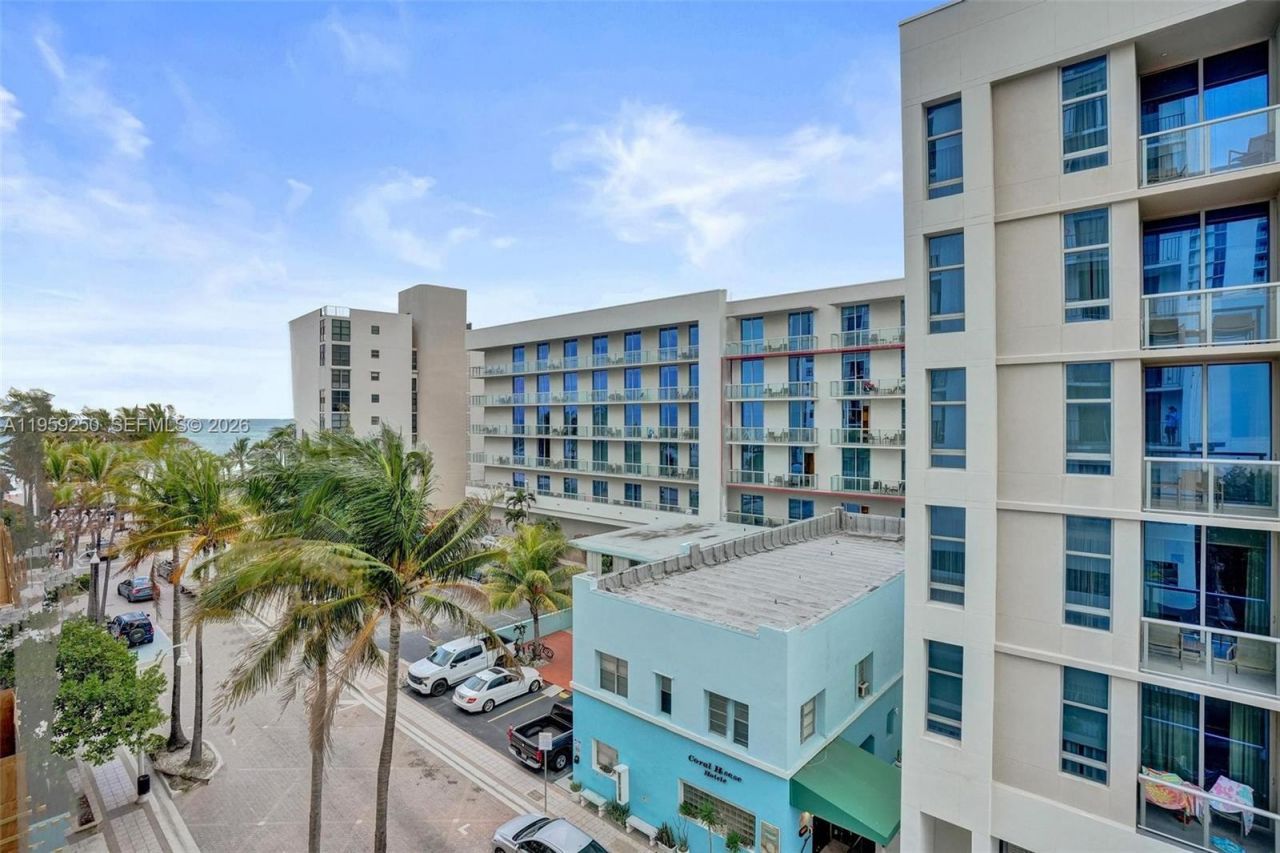 322 Buchanan St , Unit 506, Hollywood, FL 33019 Photo