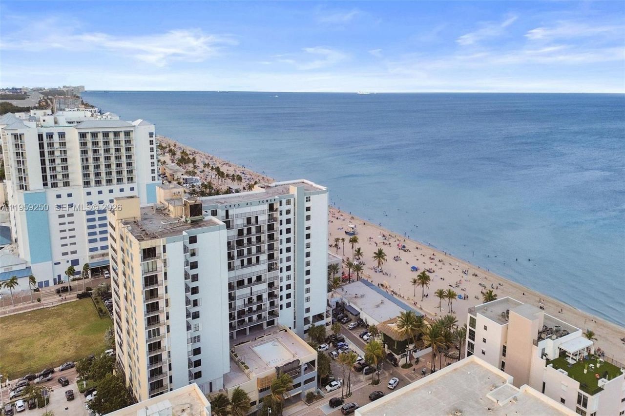 322 Buchanan St , Unit 506, Hollywood, FL 33019 Photo