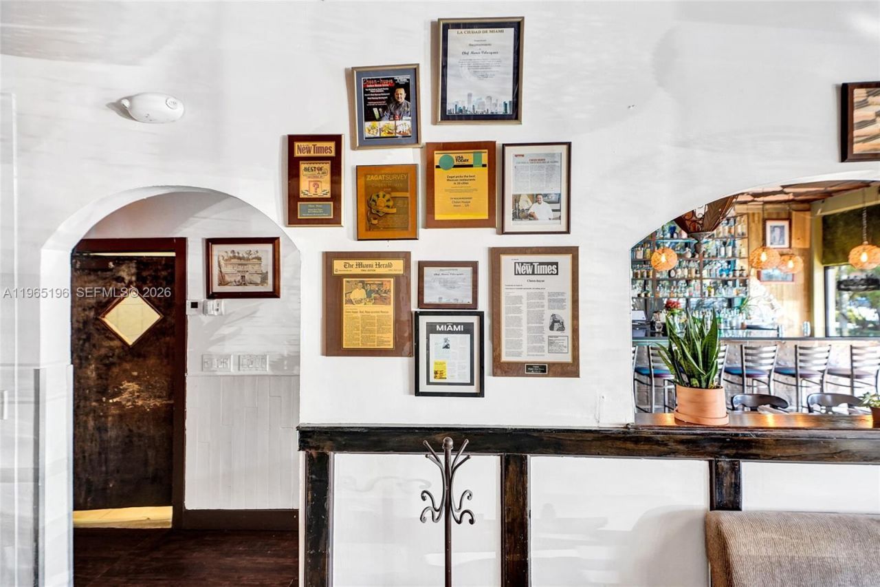 15400 Biscayne Blvd , North Miami, FL 33160 Photo