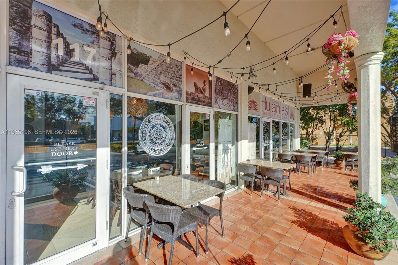 15400 Biscayne Blvd , North Miami, FL 33160 Photo