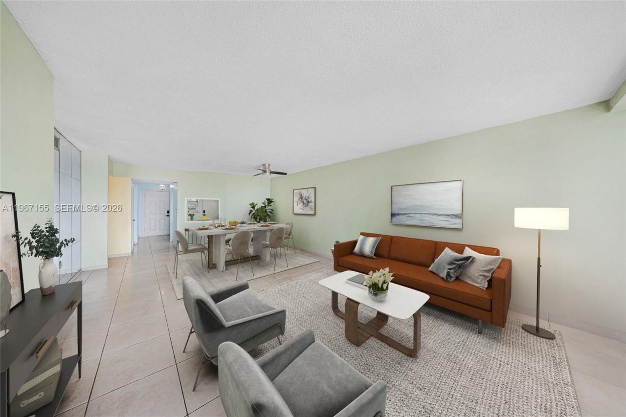 1750 NE 191st St , Unit 326-4, Miami, FL 33179 Photo
