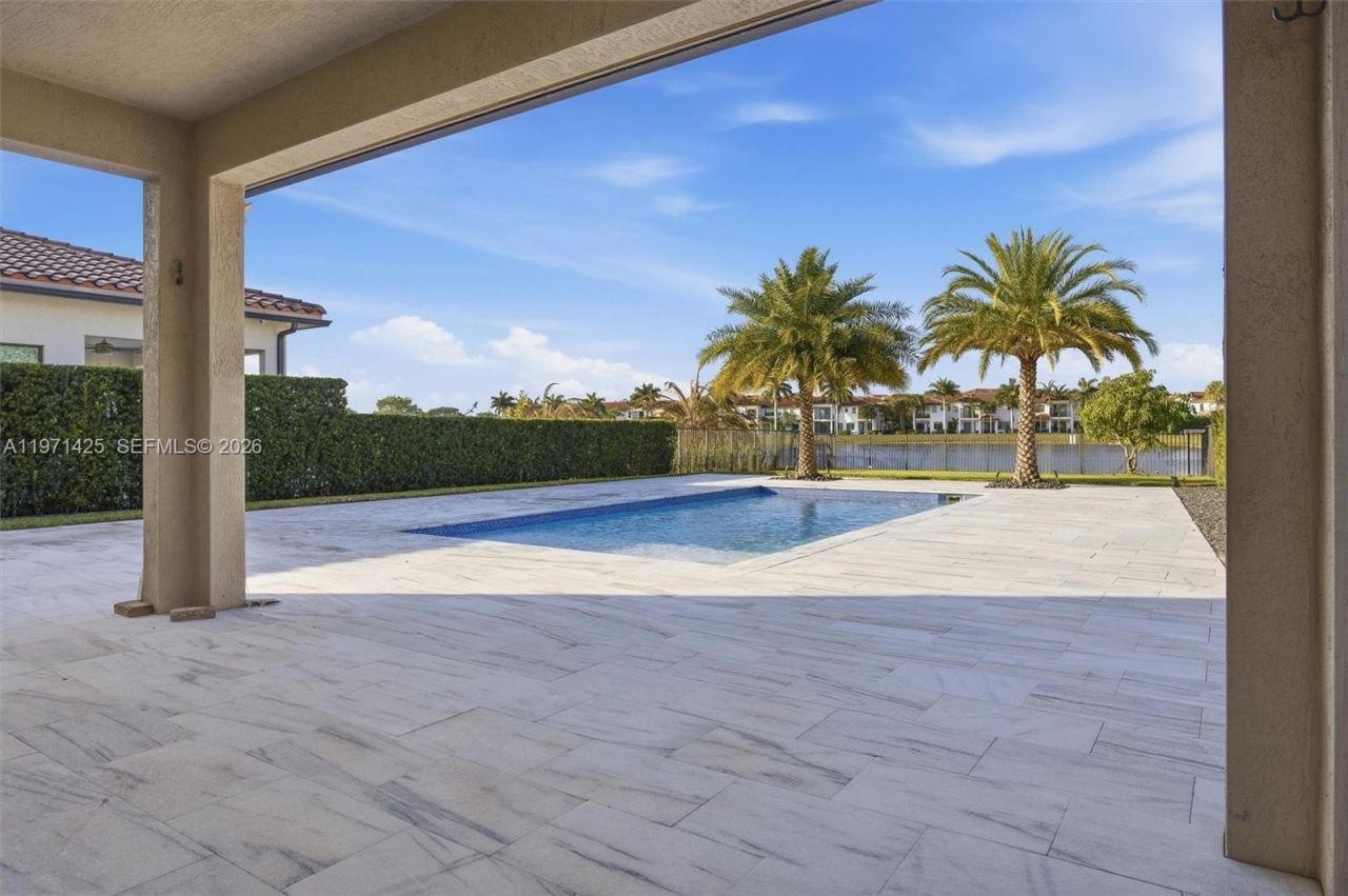 1282 SW 113th Way , Pembroke Pines, FL 33025 Photo