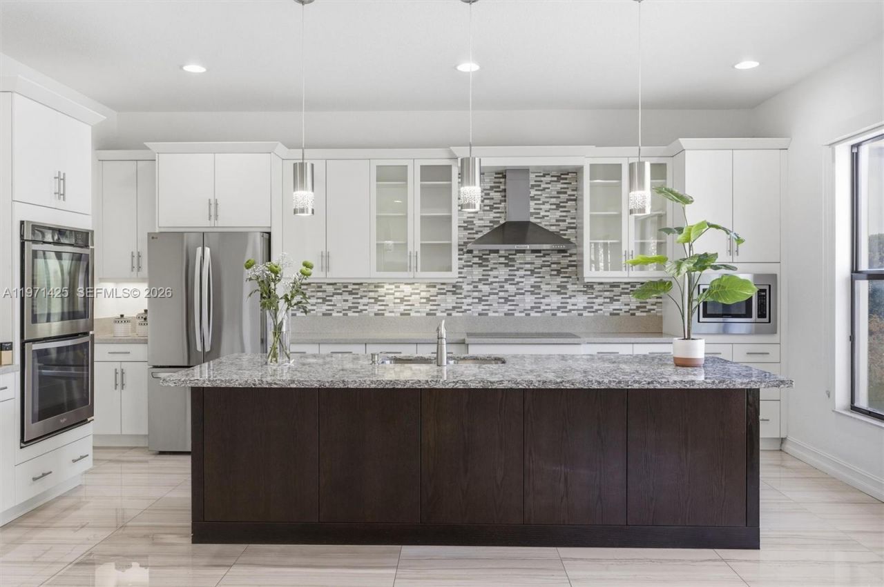 1282 SW 113th Way , Pembroke Pines, FL 33025 Photo