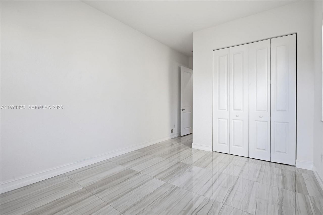 1282 SW 113th Way , Pembroke Pines, FL 33025 Photo