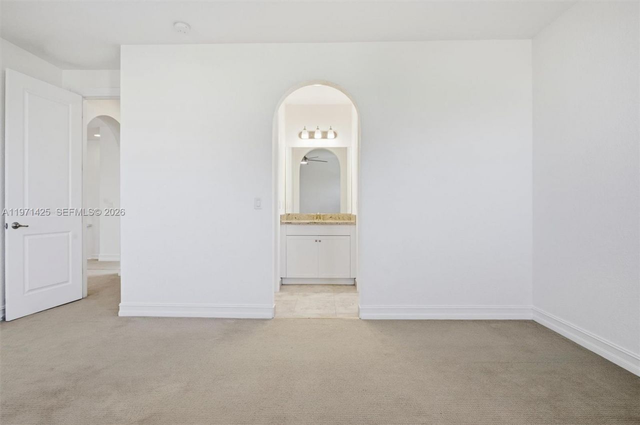 1282 SW 113th Way , Pembroke Pines, FL 33025 Photo