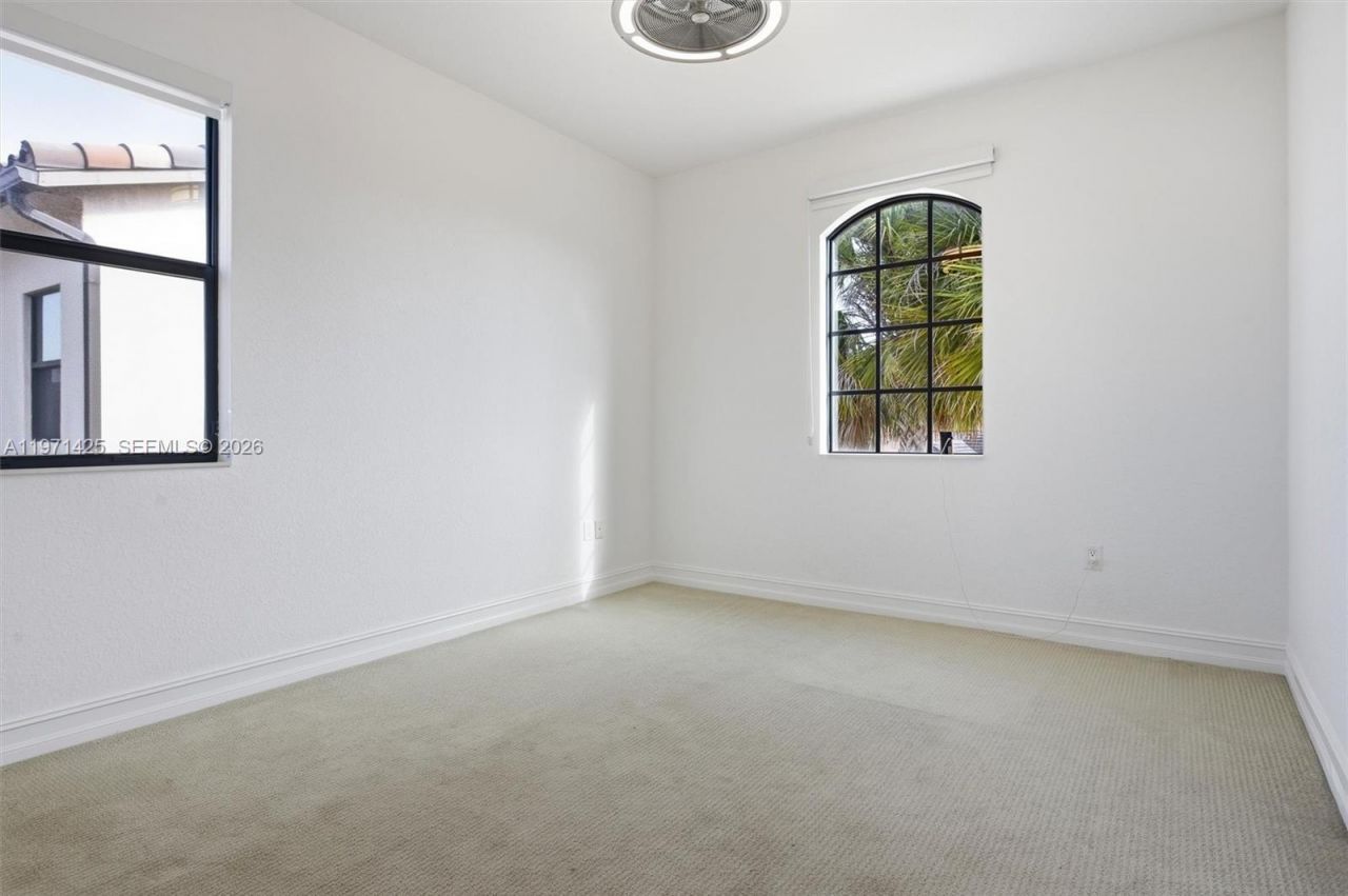 1282 SW 113th Way , Pembroke Pines, FL 33025 Photo