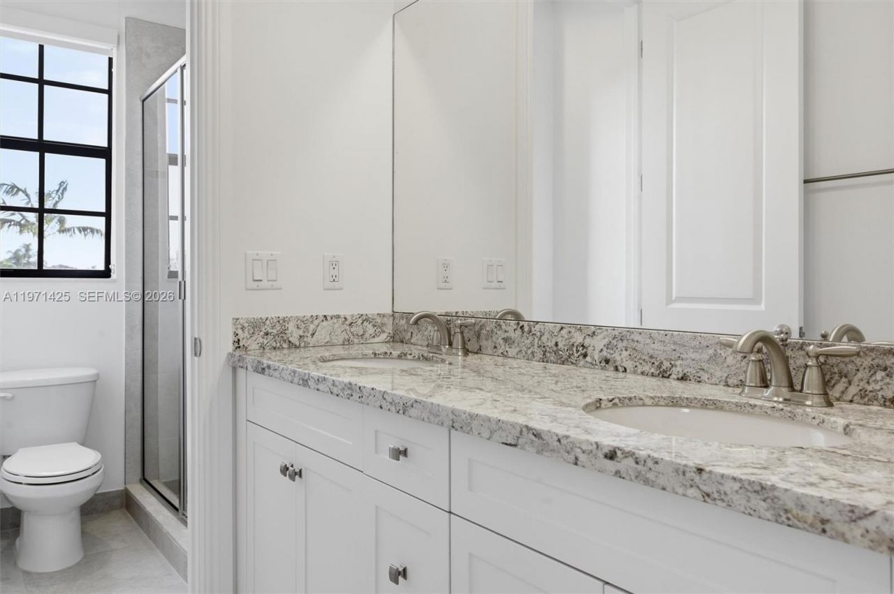 1282 SW 113th Way , Pembroke Pines, FL 33025 Photo