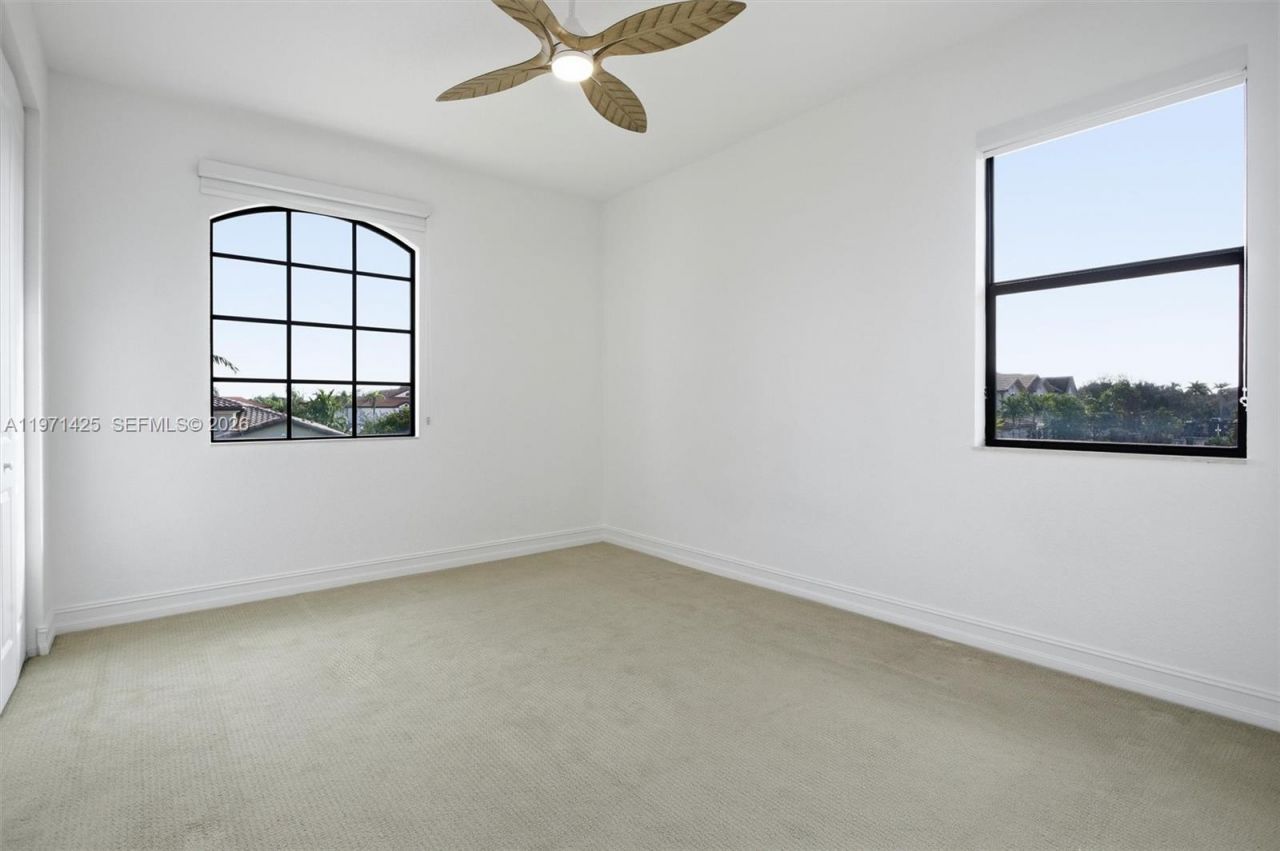 1282 SW 113th Way , Pembroke Pines, FL 33025 Photo