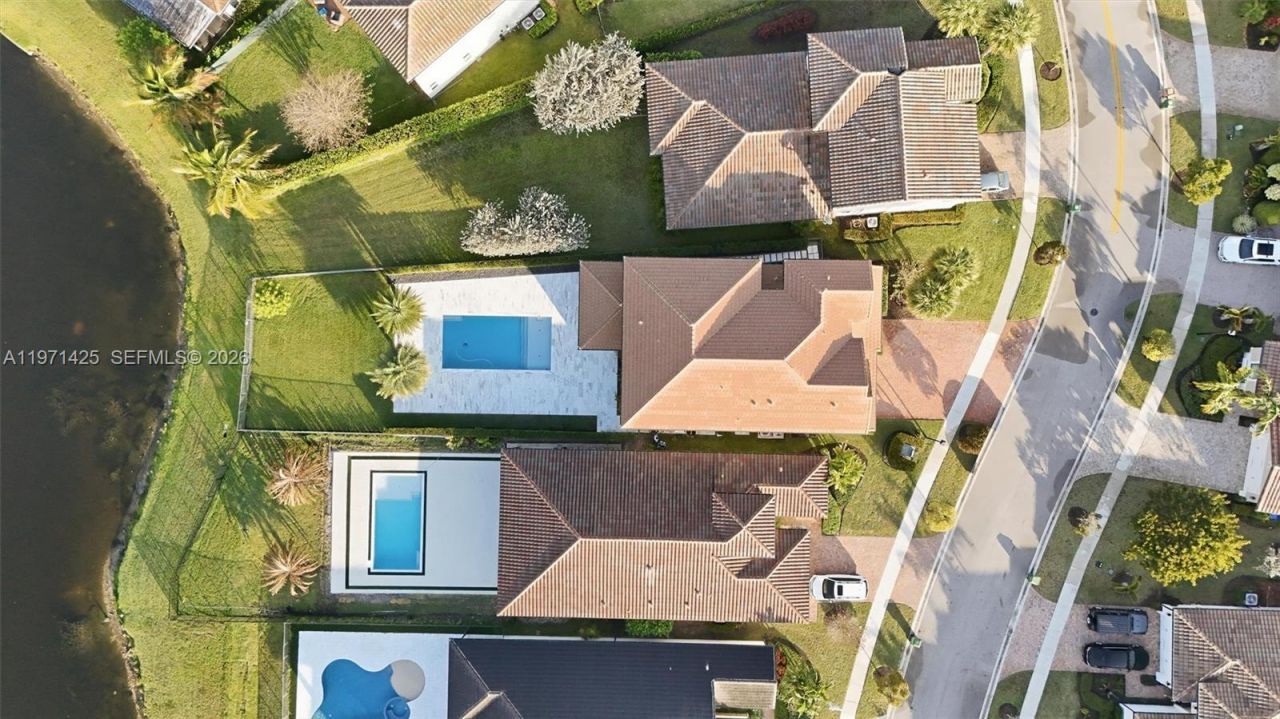 1282 SW 113th Way , Pembroke Pines, FL 33025 Photo