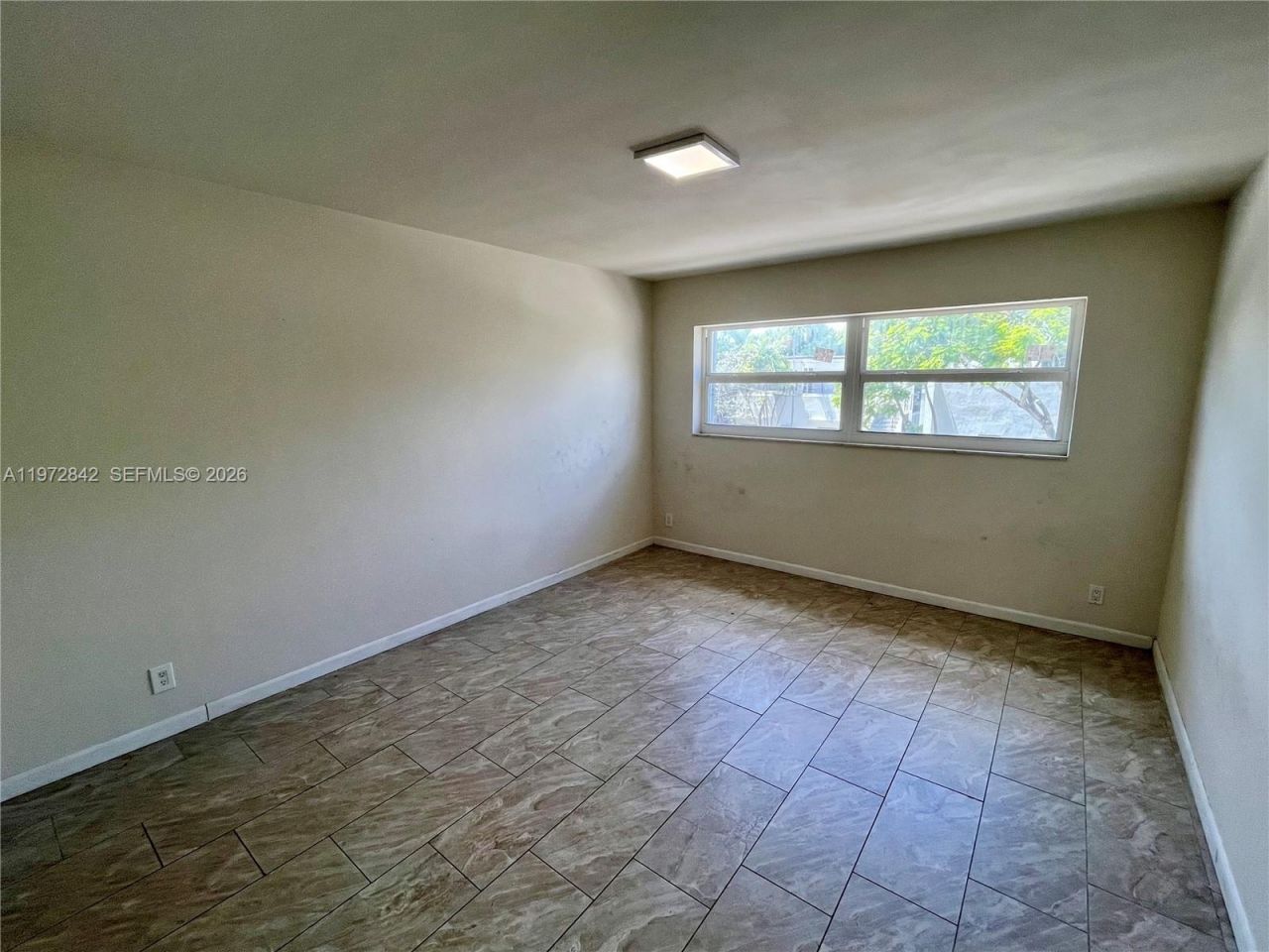 1958 Monroe St, Unit 210, Hollywood, FL 33020 Photo