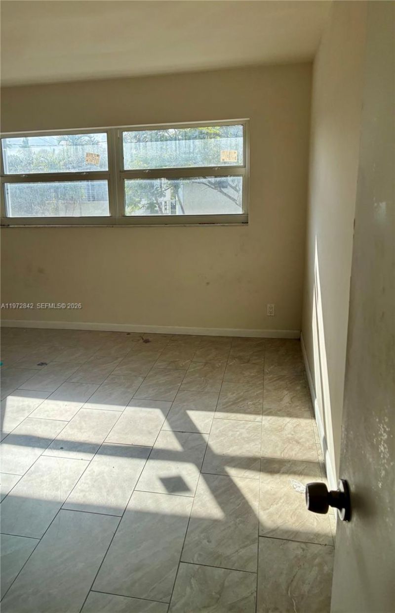 1958 Monroe St, Unit 210, Hollywood, FL 33020 Photo
