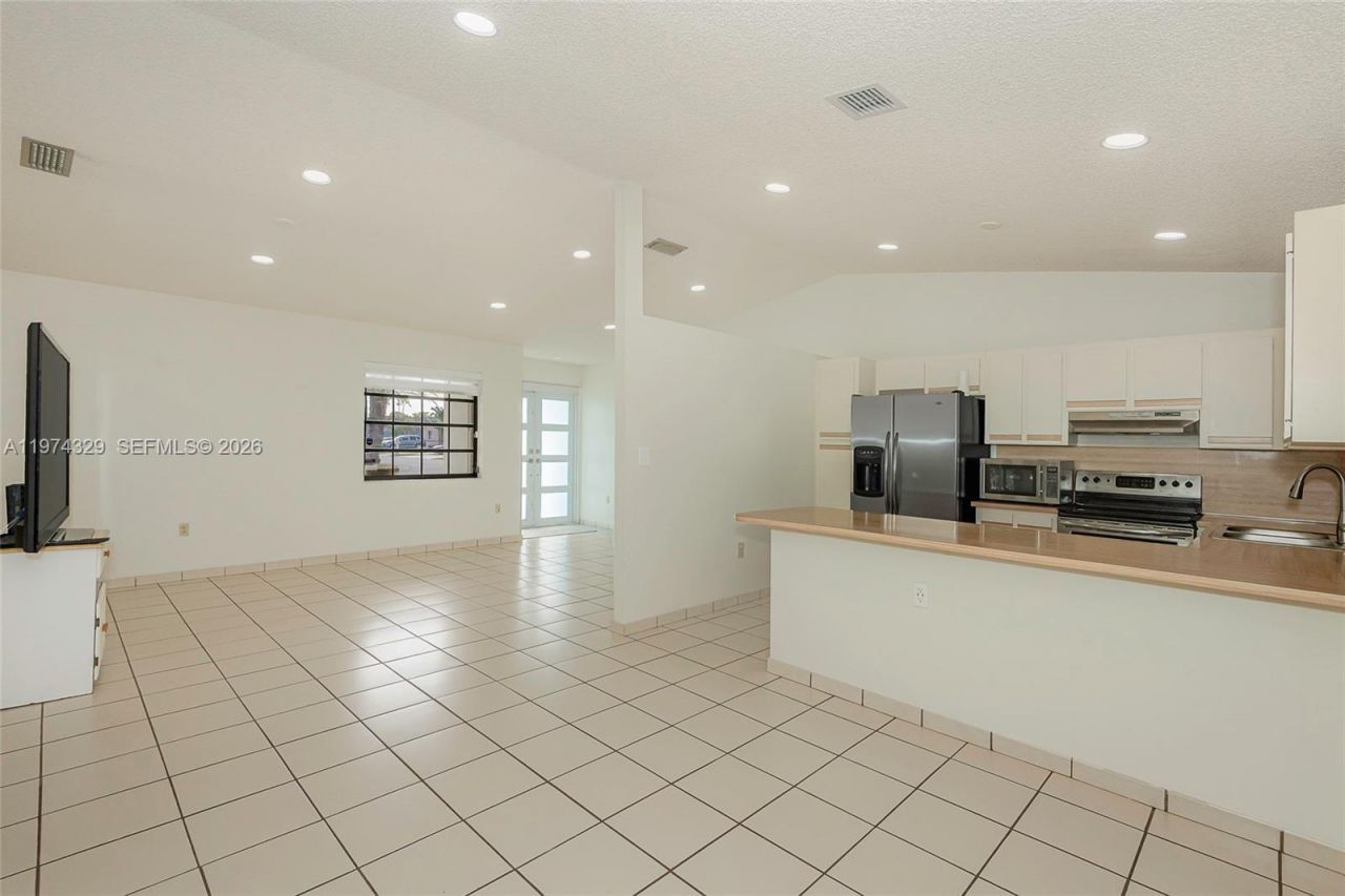 5790 SW 148th Pl, Miami, FL 33193 Photo