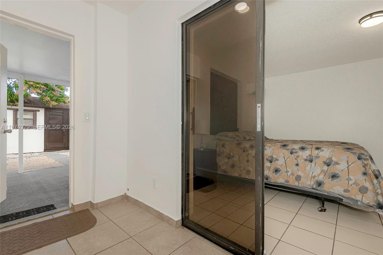 5790 SW 148th Pl, Miami, FL 33193 Photo