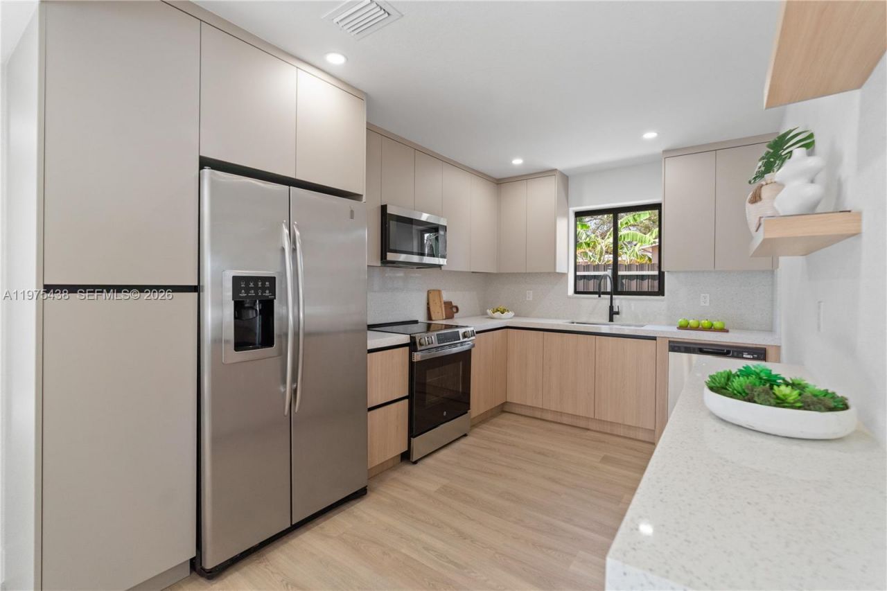 3390 SW 15th Ct, Fort Lauderdale, FL 33312 Photo