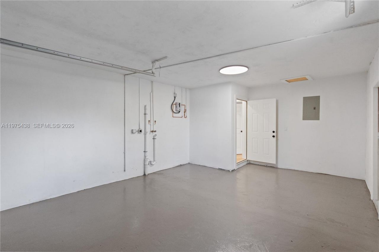 3390 SW 15th Ct, Fort Lauderdale, FL 33312 Photo