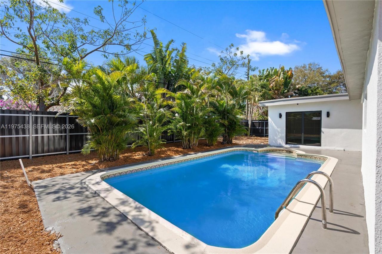 3390 SW 15th Ct, Fort Lauderdale, FL 33312 Photo