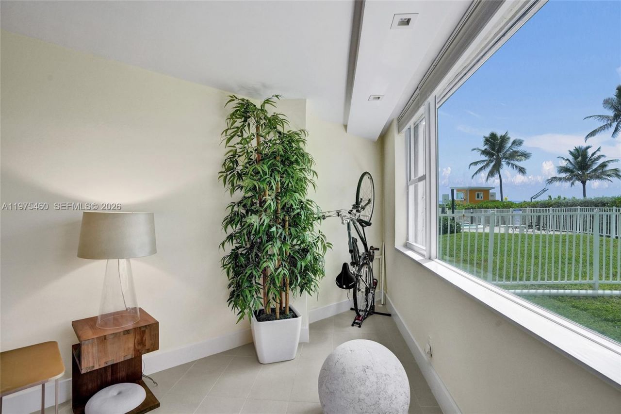 1936 S Ocean , Unit 21D, Hallandale Beach, FL 33009 Photo