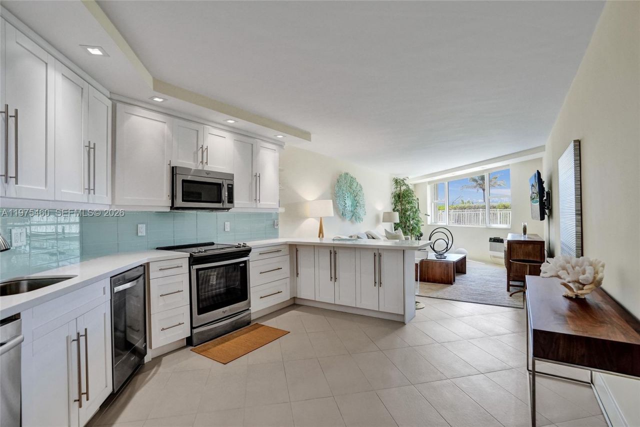 1936 S Ocean , Unit 21D, Hallandale Beach, FL 33009 Photo