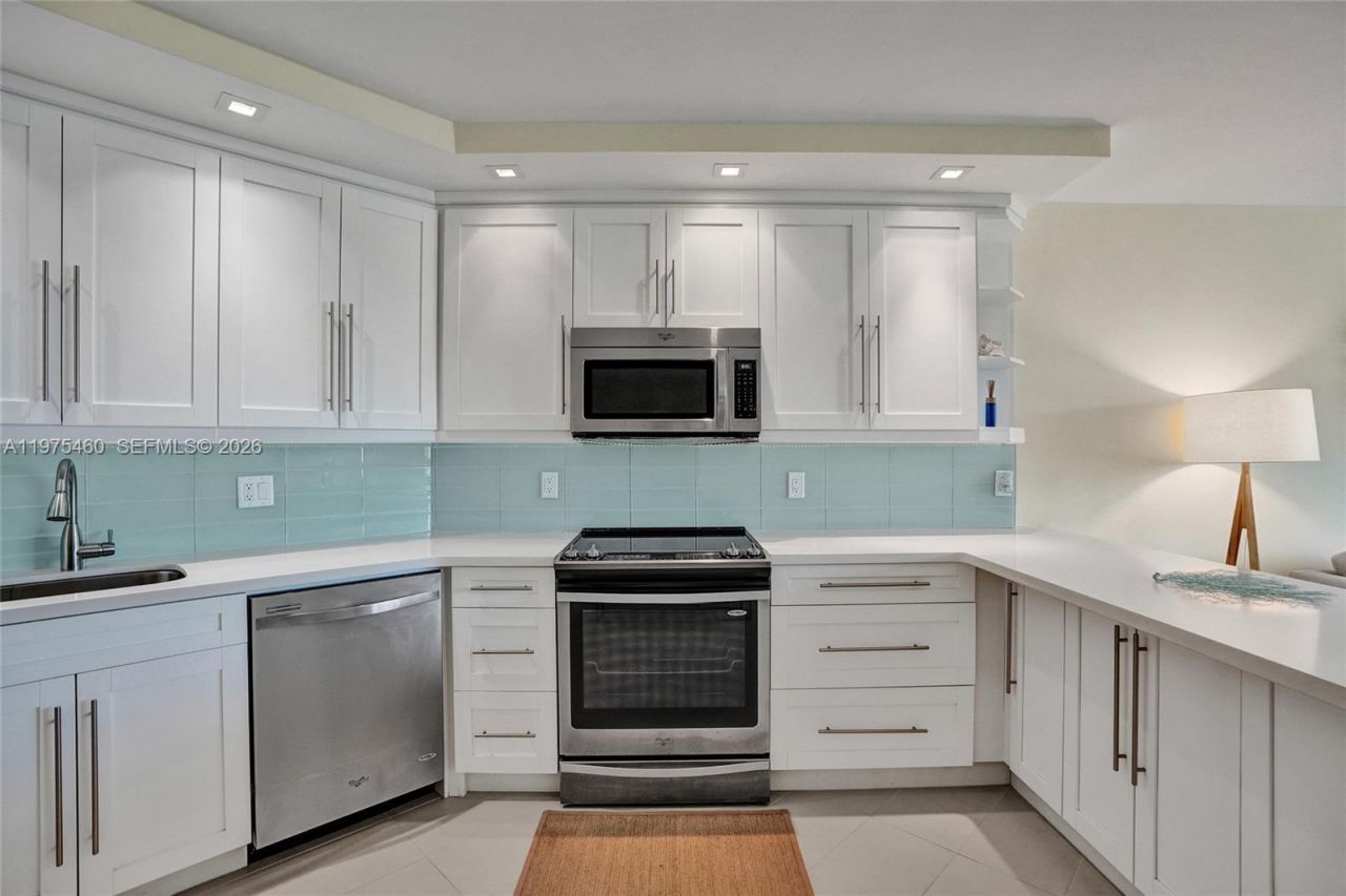 1936 S Ocean , Unit 21D, Hallandale Beach, FL 33009 Photo