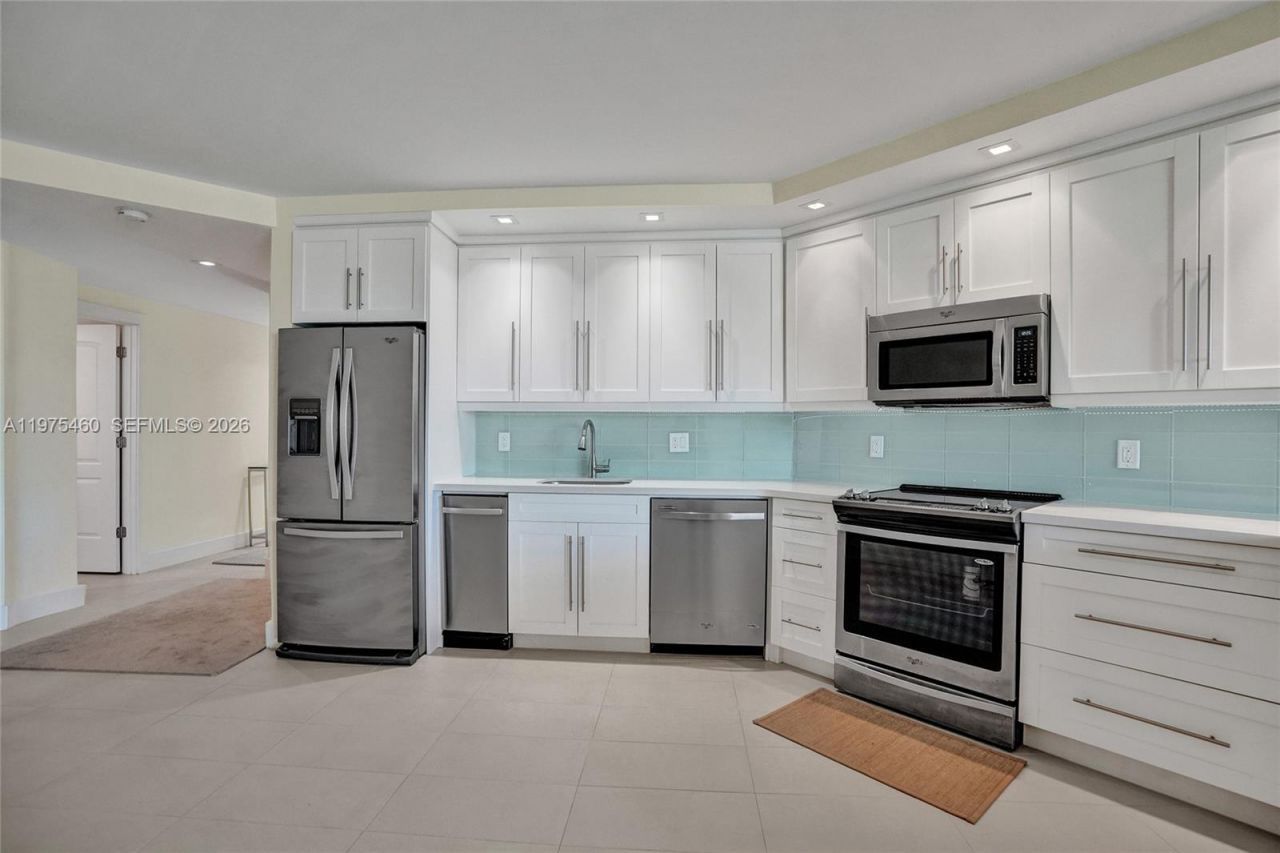 1936 S Ocean , Unit 21D, Hallandale Beach, FL 33009 Photo