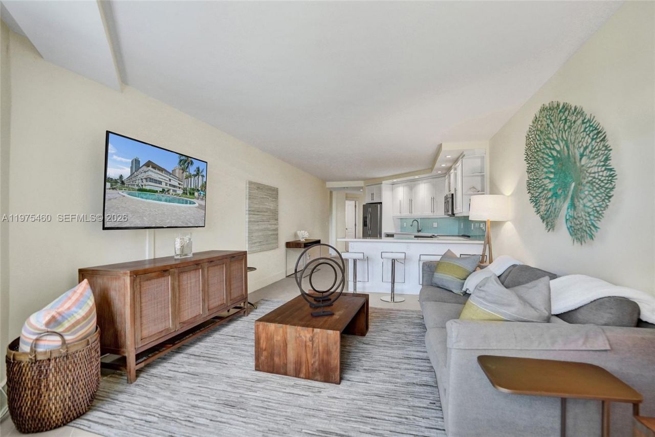 1936 S Ocean , Unit 21D, Hallandale Beach, FL 33009 Photo