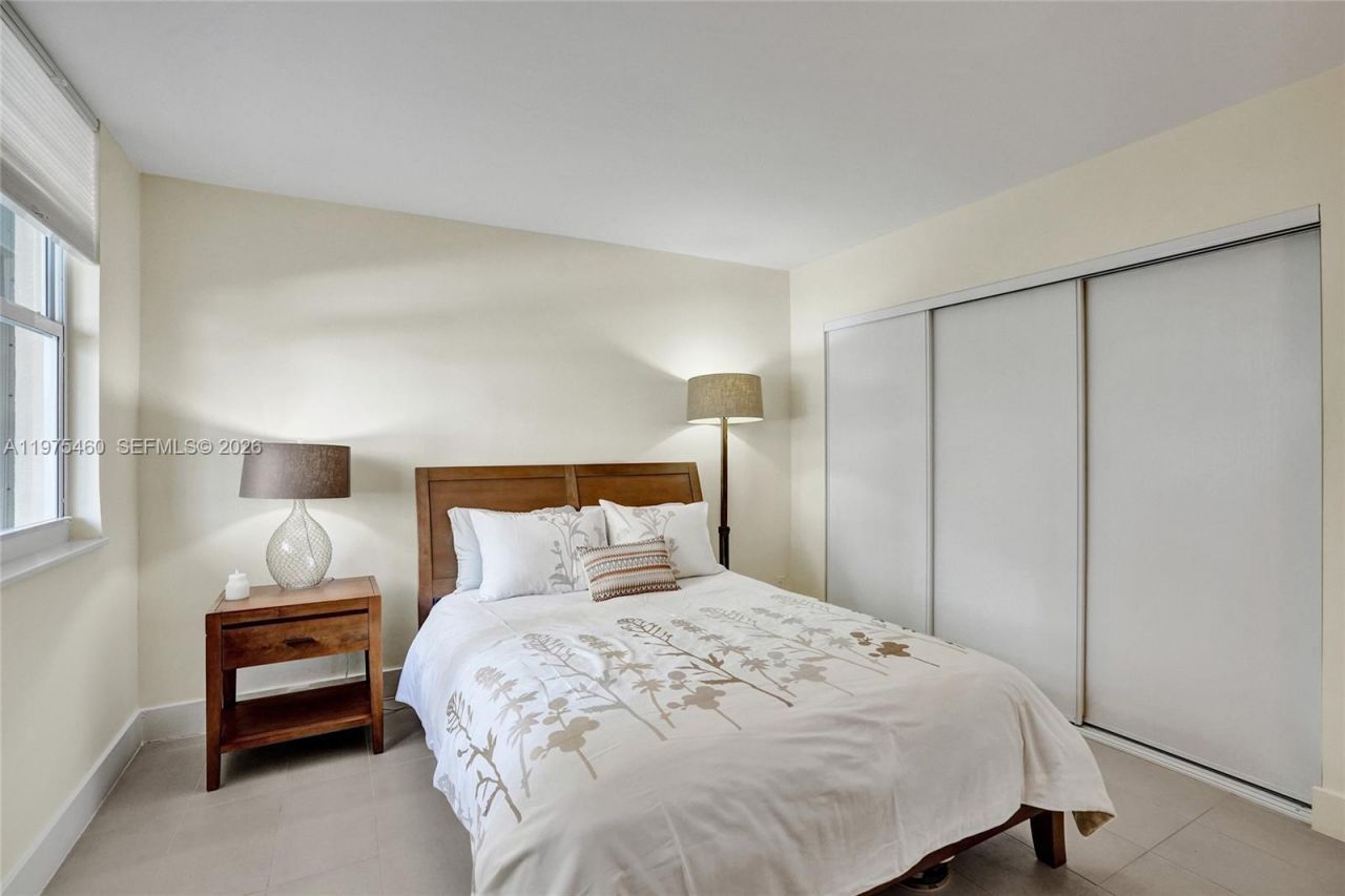 1936 S Ocean , Unit 21D, Hallandale Beach, FL 33009 Photo