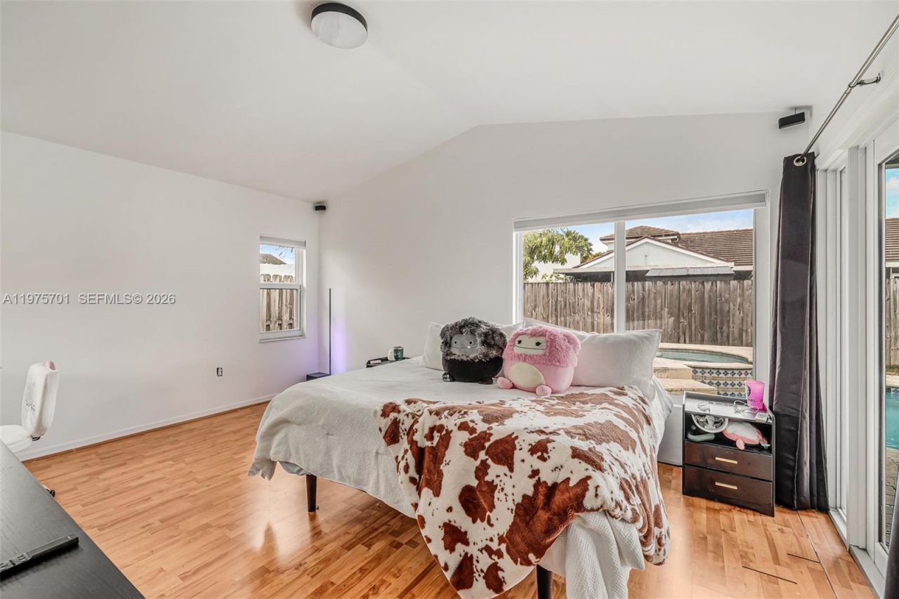 16101 SW 73rd St, Miami, FL 33193 Photo