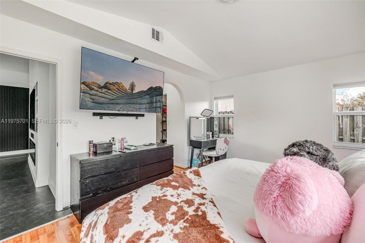 16101 SW 73rd St, Miami, FL 33193 Photo