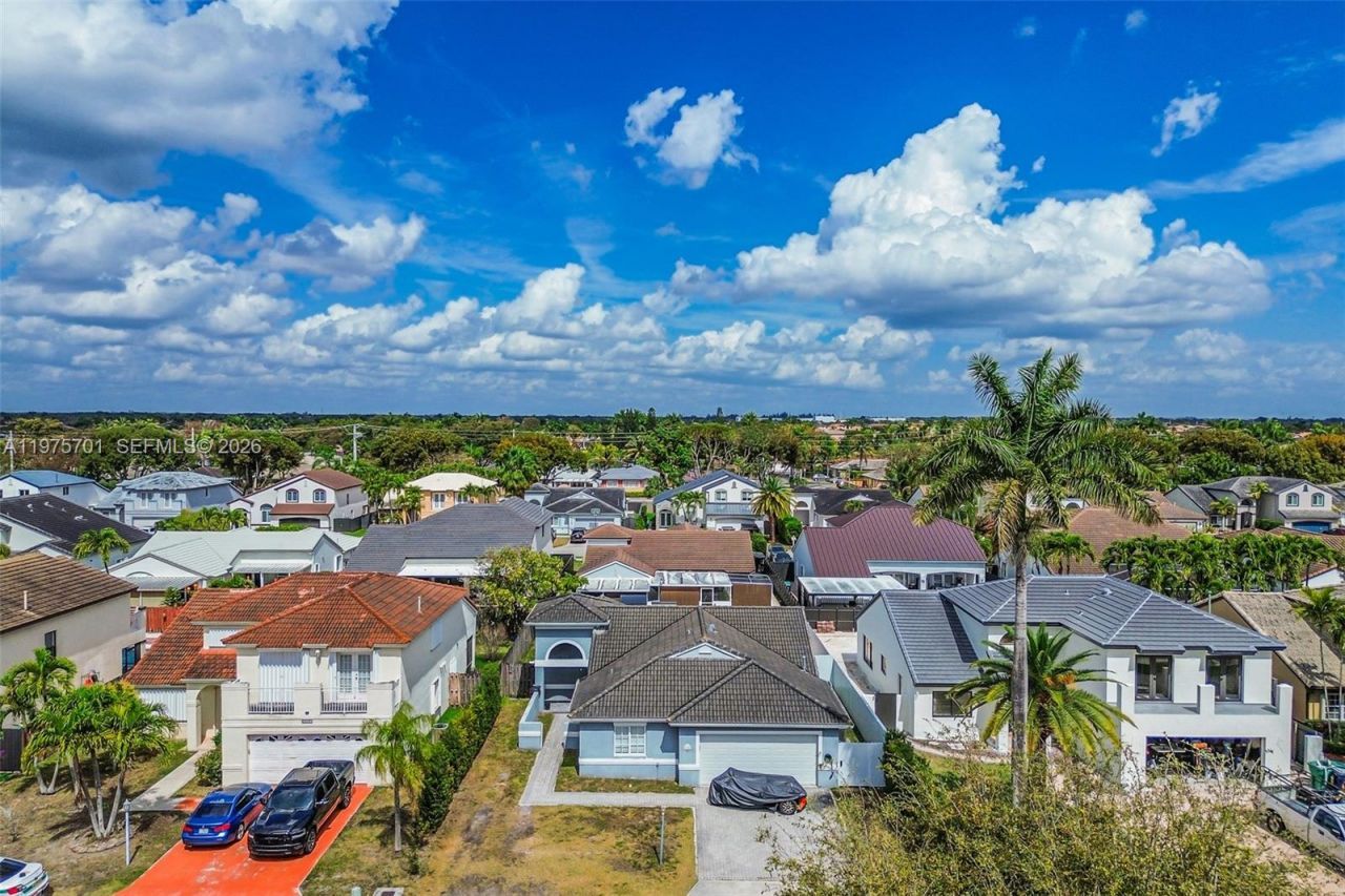 16101 SW 73rd St, Miami, FL 33193 Photo