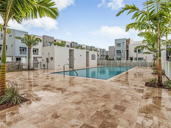 2561 NE 193rd St , Unit 1107, Miami, FL 33180