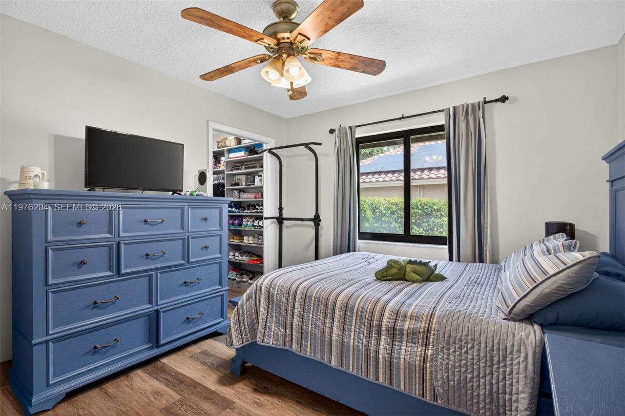 8681 NW 53rd Ct, Coral Springs, FL 33067 Photo