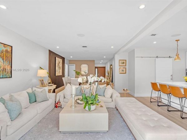 6235 Alton Rd , Miami Beach, FL 33140