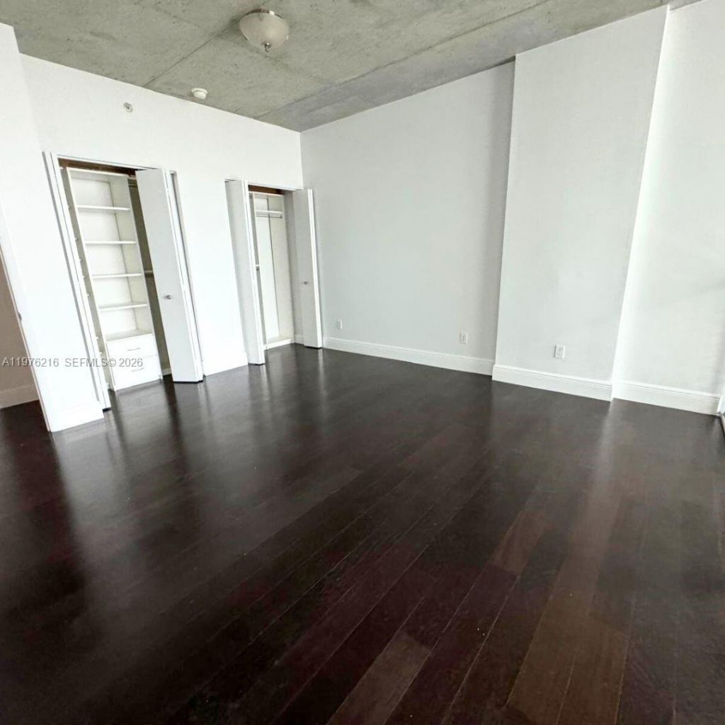 690 SW 1st Ct , Unit PHI24, Miami, FL 33130 Photo